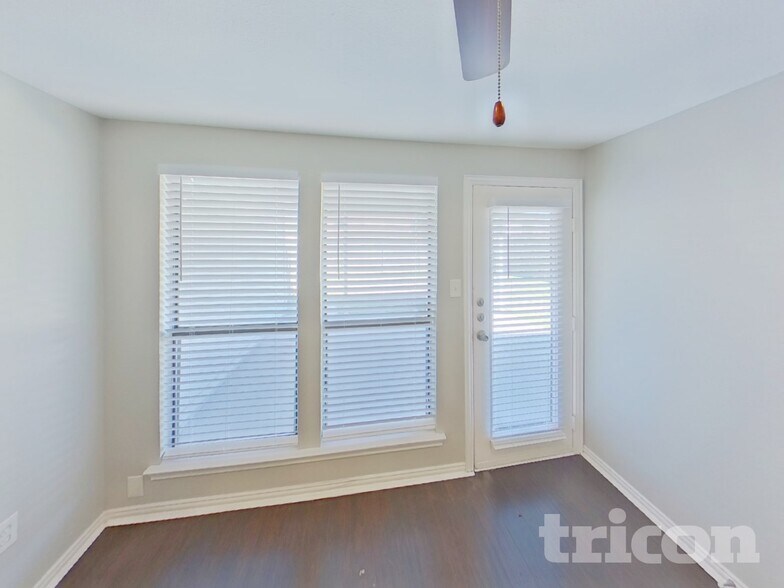 Building Photo - 1712 Tigris Trail