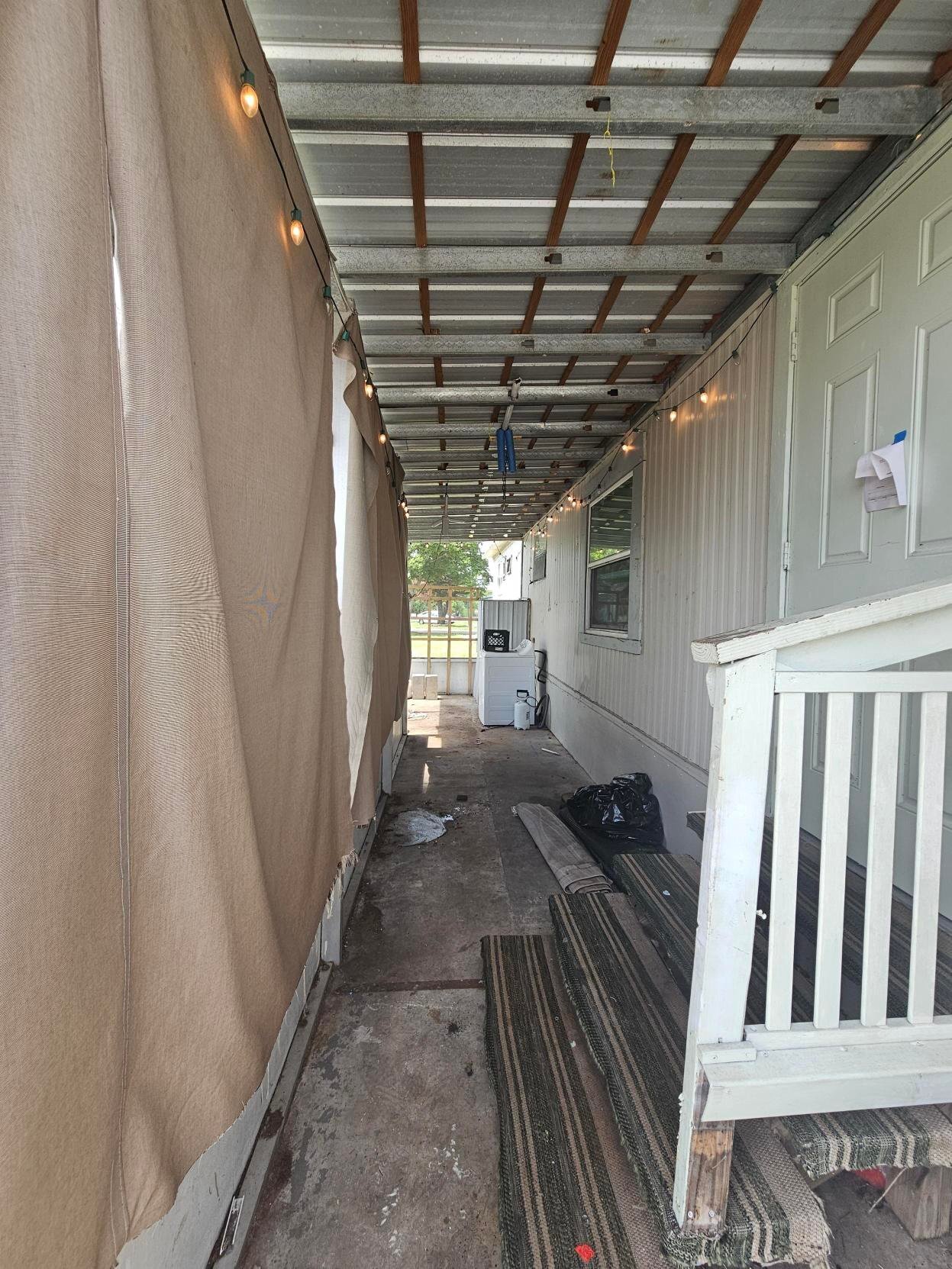 Building Photo - 920 Boardwalk Ln