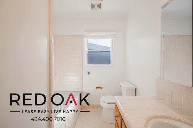 Building Photo - 2727 Butler Ave