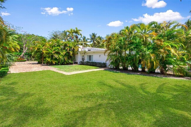 Building Photo - 8030 SW 120th St