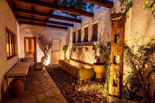 Building Photo - 71607 Sahara Rd