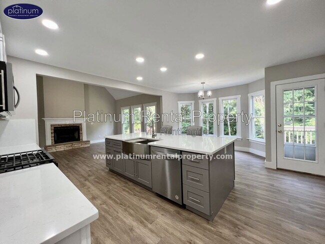 Building Photo - 4156 Dream Catcher Dr