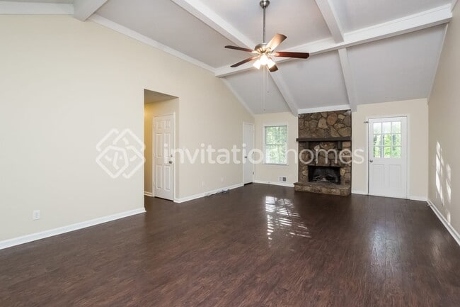 Building Photo - 260 Lantern Ridge Ct