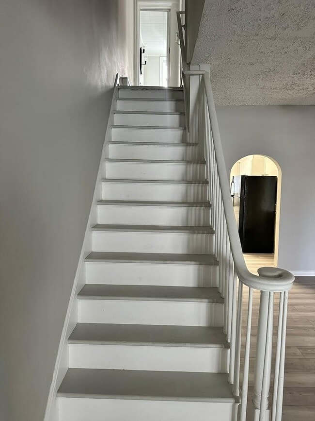 Building Photo - Southside Bethlehem Rental – 3-Bedroom 1 B...