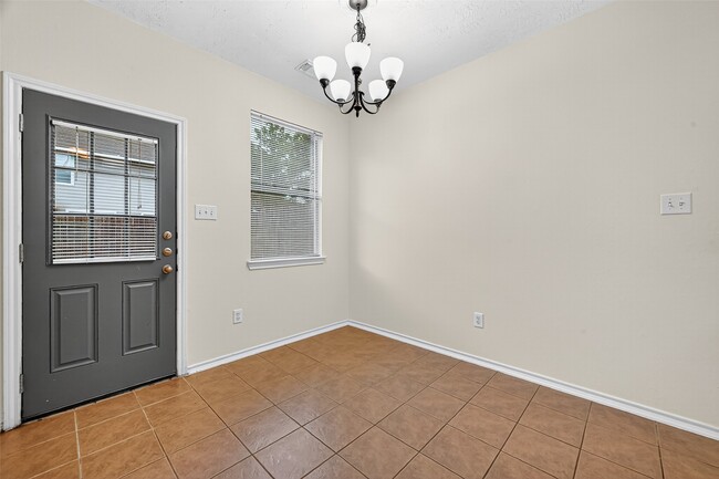 Building Photo - 25222 Boulder Bend Ln