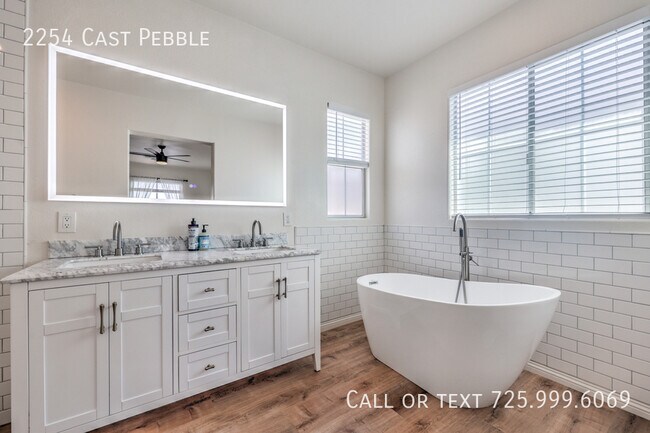 Building Photo - 2254 Cast Pebble Dr