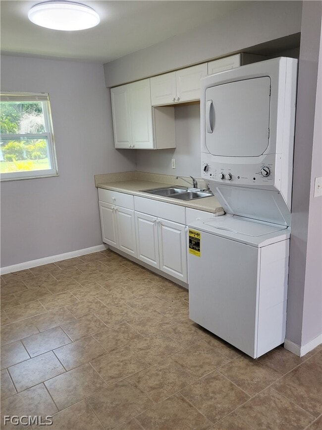 Building Photo - 1916 High St