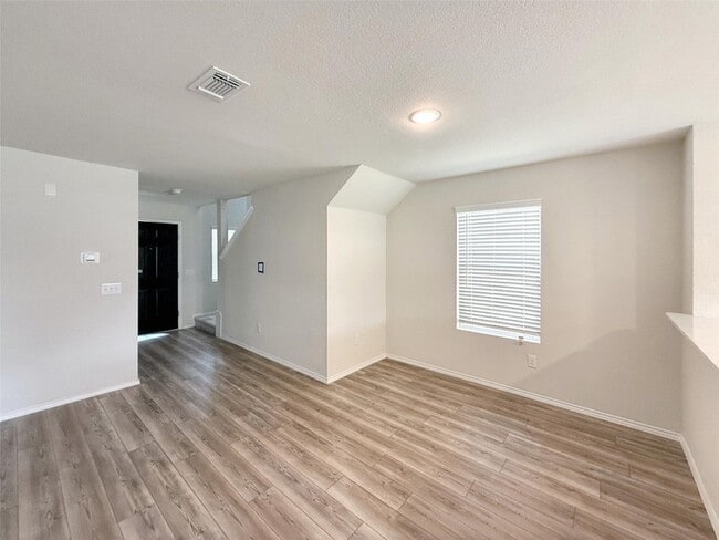 Building Photo - 825 Ozark Path