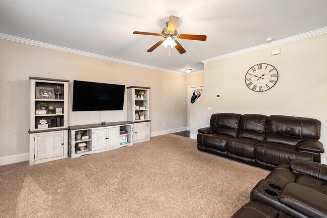Building Photo - 575 Curlew Cir