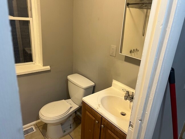 Building Photo - 257X McCulloh St