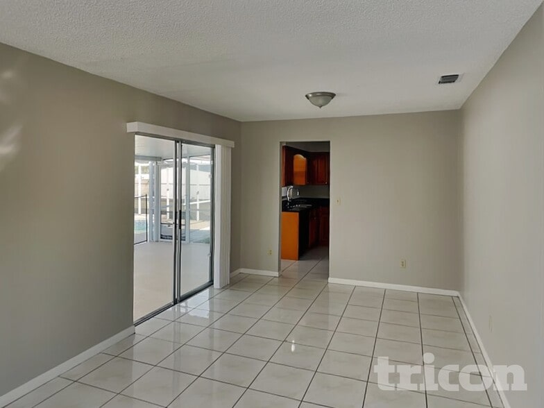 Building Photo - 1924 Derbywood Dr