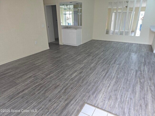 Building Photo - 1922 Quail Ridge Ct