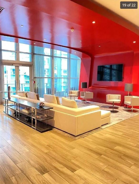 Building Photo - 1100 S Miami Ave