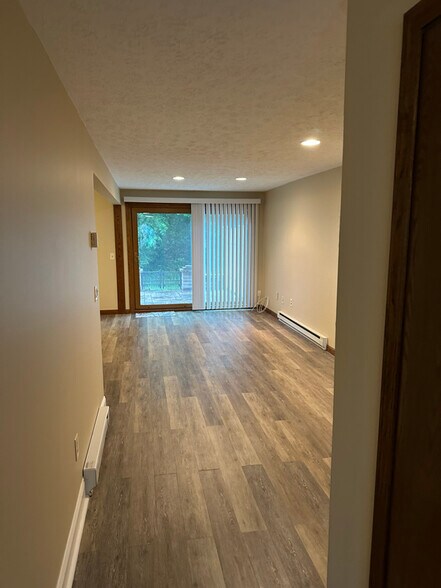 Building Photo - 6308 Forest Park Dr