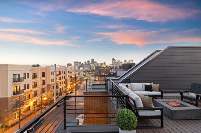 Building Photo - The Best Address in Germantown — Fully Furnished Executive Townhome, Move-In Ready | $8,995/Mo