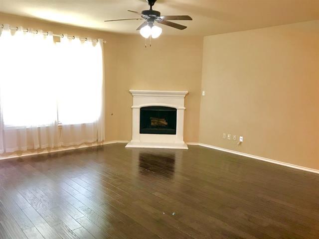 Building Photo - 216 Rugby Ln