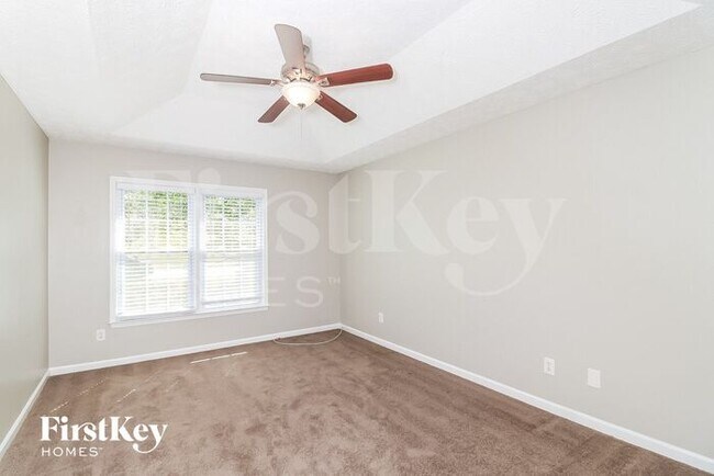 Building Photo - 2066 Arbor Forest Drive Southwest