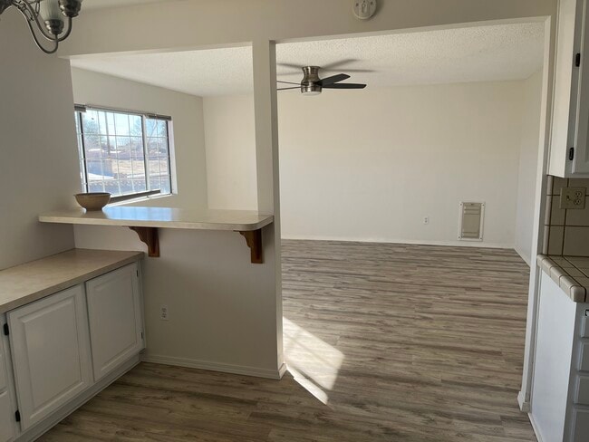 Building Photo - 24437 Tamarisk Ave