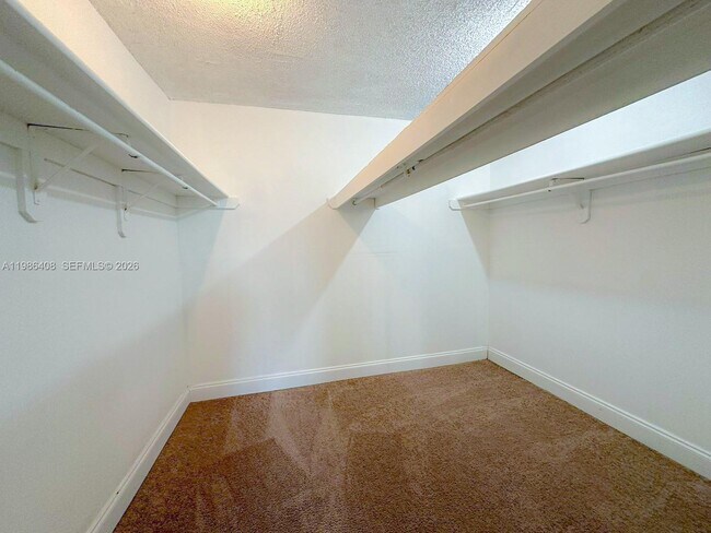 Building Photo - 484 NW 165th St