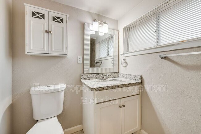 Building Photo - 2207 Spanish Trail