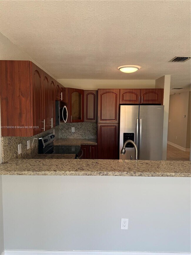 Building Photo - 26735 SW 139th Ave