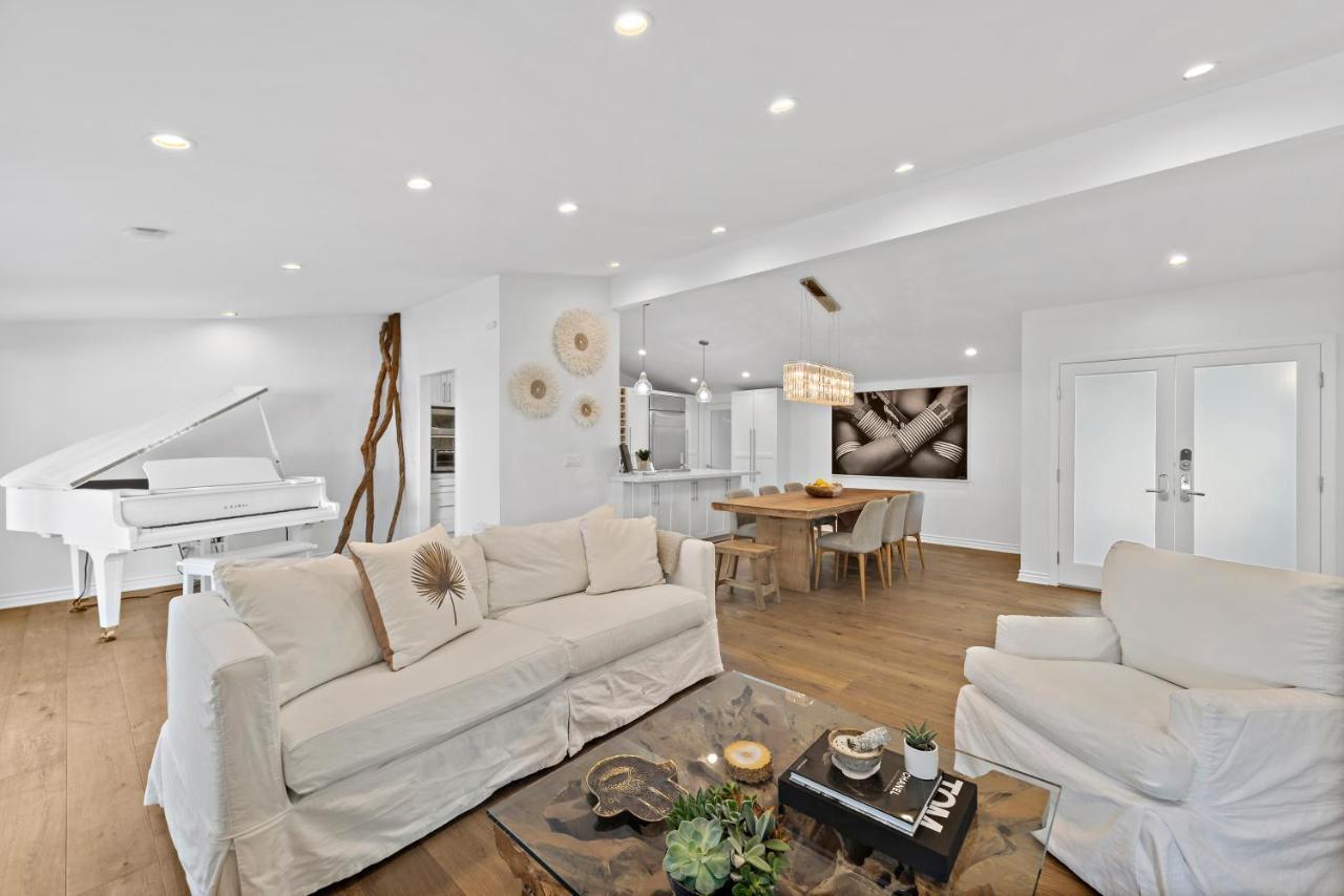 Building Photo - 5834 McDonie Ave