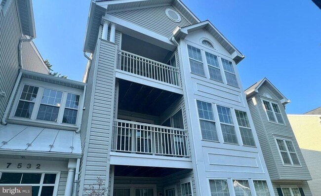 Building Photo - 7532 Coxton Ct