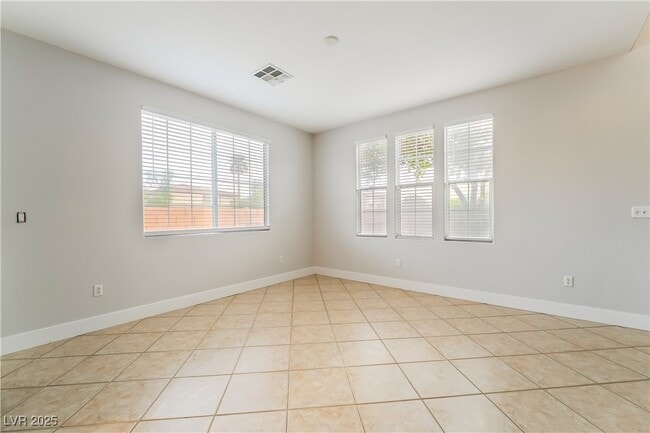 Building Photo - 1242 La Ballena Trail