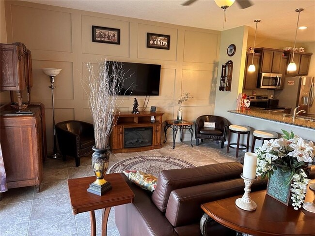 Building Photo - 6434 Baytown Dr