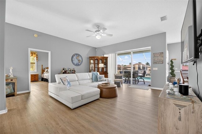 Building Photo - 816 Golf Island Dr