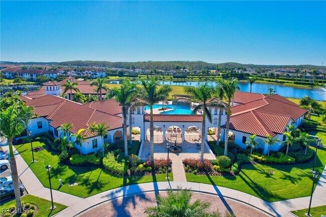 Building Photo - 12039 Hawthorn Lake Dr