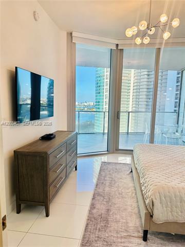 Building Photo - 851 NE 1st Ave