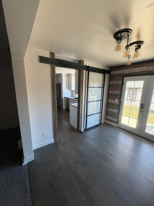 Building Photo - 6222 Alkire Ct