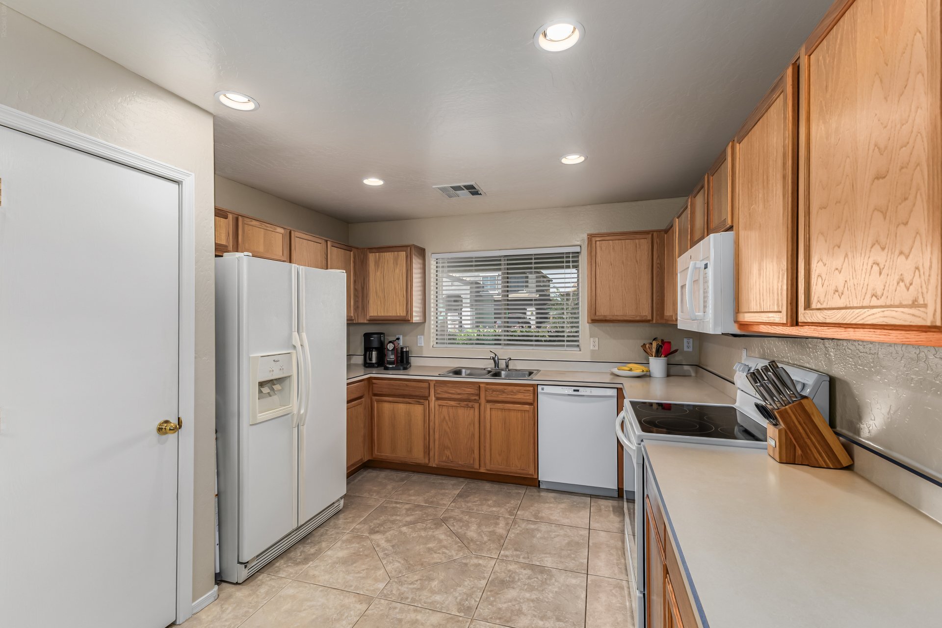 Building Photo - 23277 S 215th St