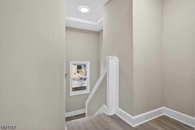 Building Photo - 378 Grand St