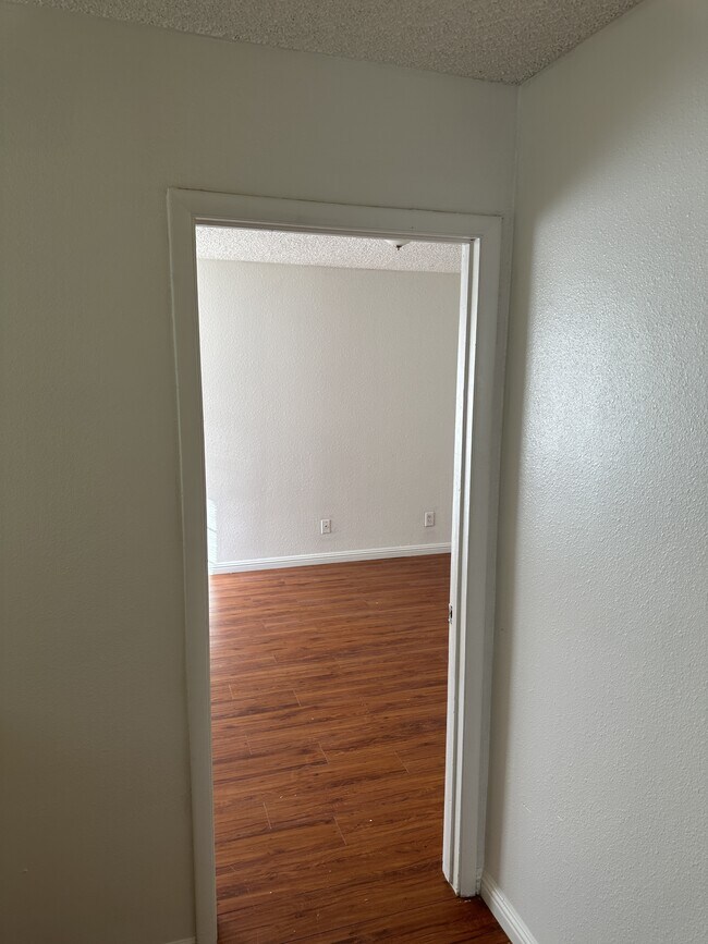 Building Photo - 9521 Sunken Reef Cir