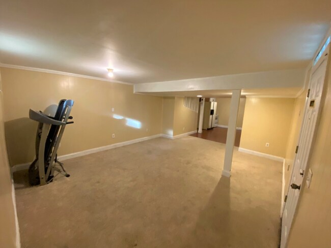 Building Photo - 12912 Sturbridge Rd