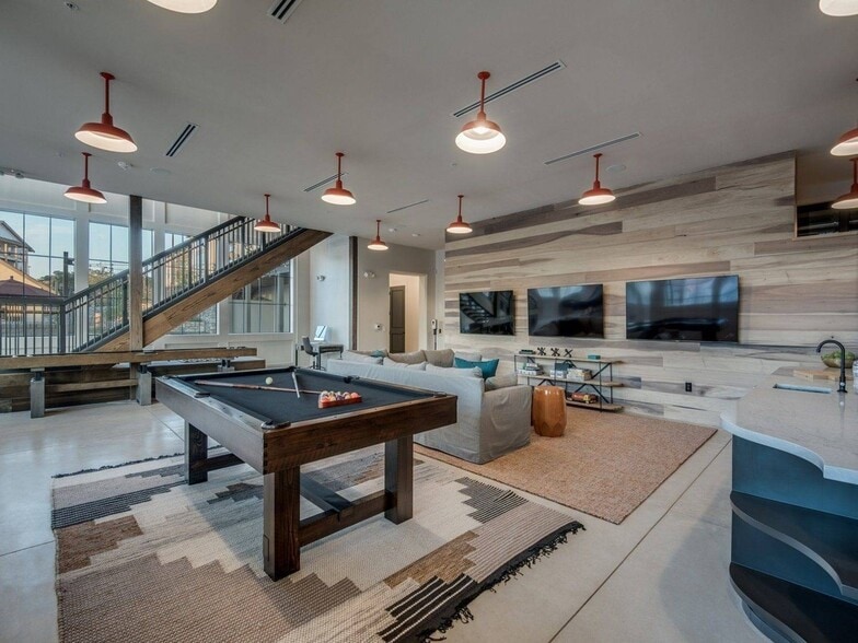 Billiards Lounge - Vecina Apartment Villas
