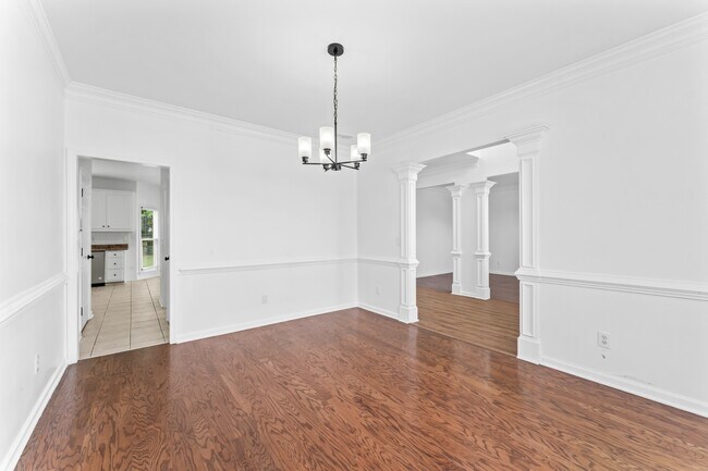 Building Photo - 4267 Azalea Walk