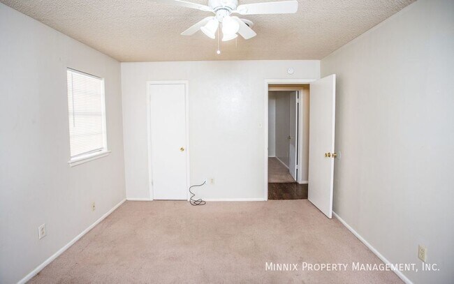 Building Photo - 4804 53rd St