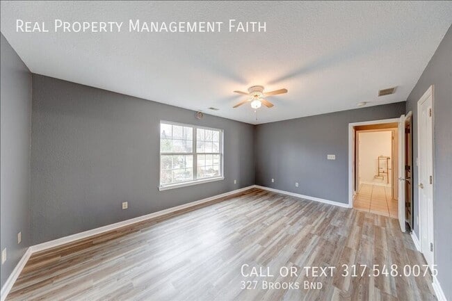 Building Photo - 327 Brooks Bend