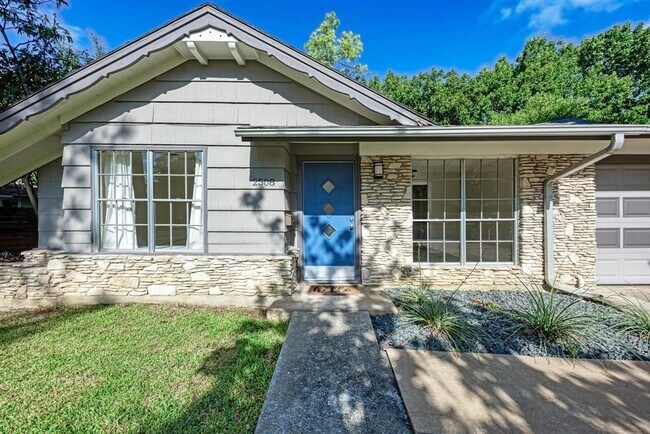 Building Photo - 2508 East Side Dr