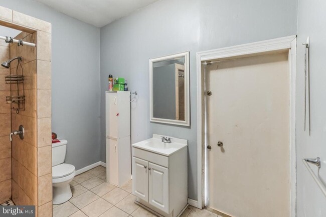 Building Photo - 2316 N 27th St