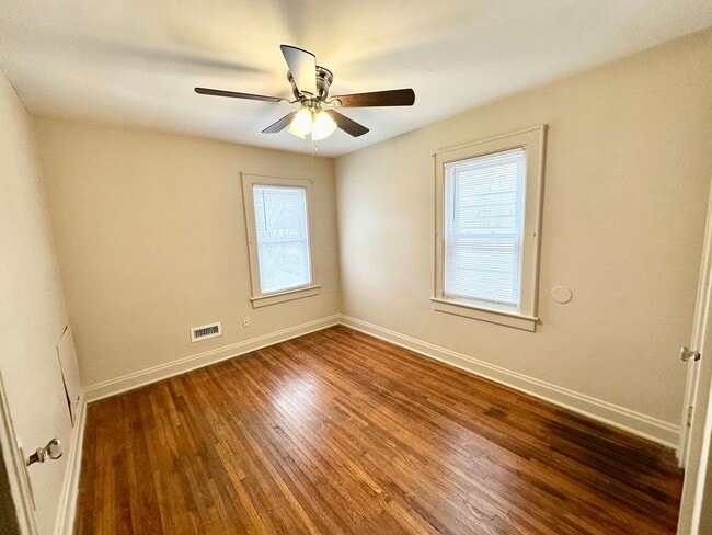 Building Photo - 66 W California Ave