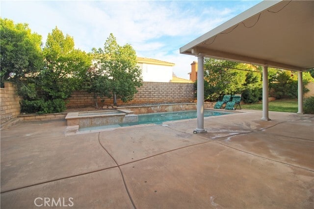 Building Photo - 206 N La Salle St