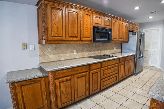 Building Photo - 6425 Heidelburg Ct