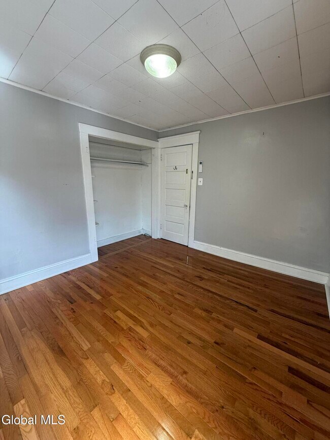 Building Photo - 1960 Eastern Pkwy