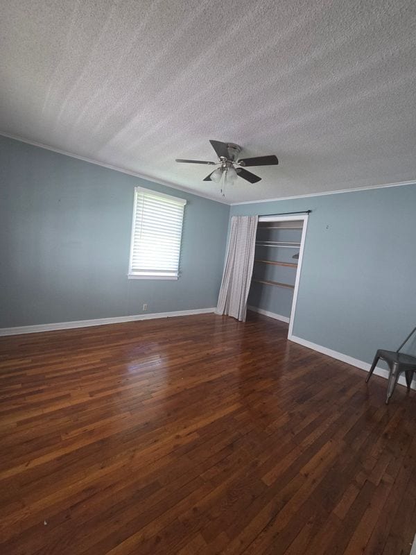 Building Photo - 263 N Greenbush Rd