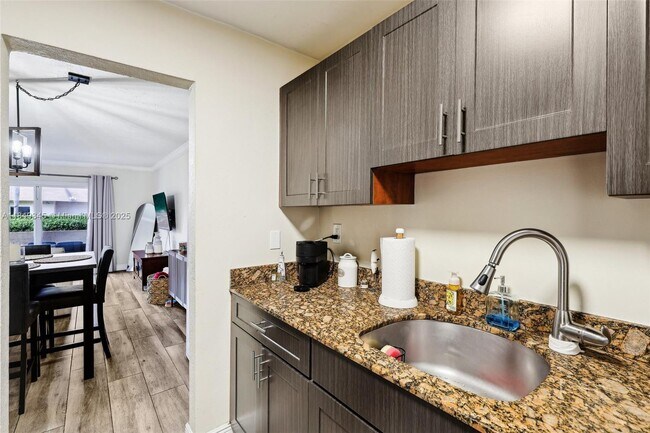 Building Photo - 14500 SW 88th Ave