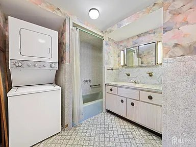 Building Photo - 730 Linden Ave